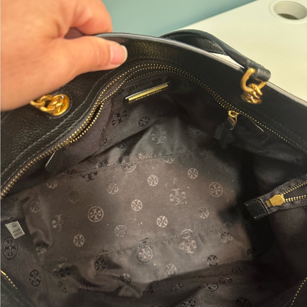 Tory Burch Britten Satchel - Black - Picture 4 of 6